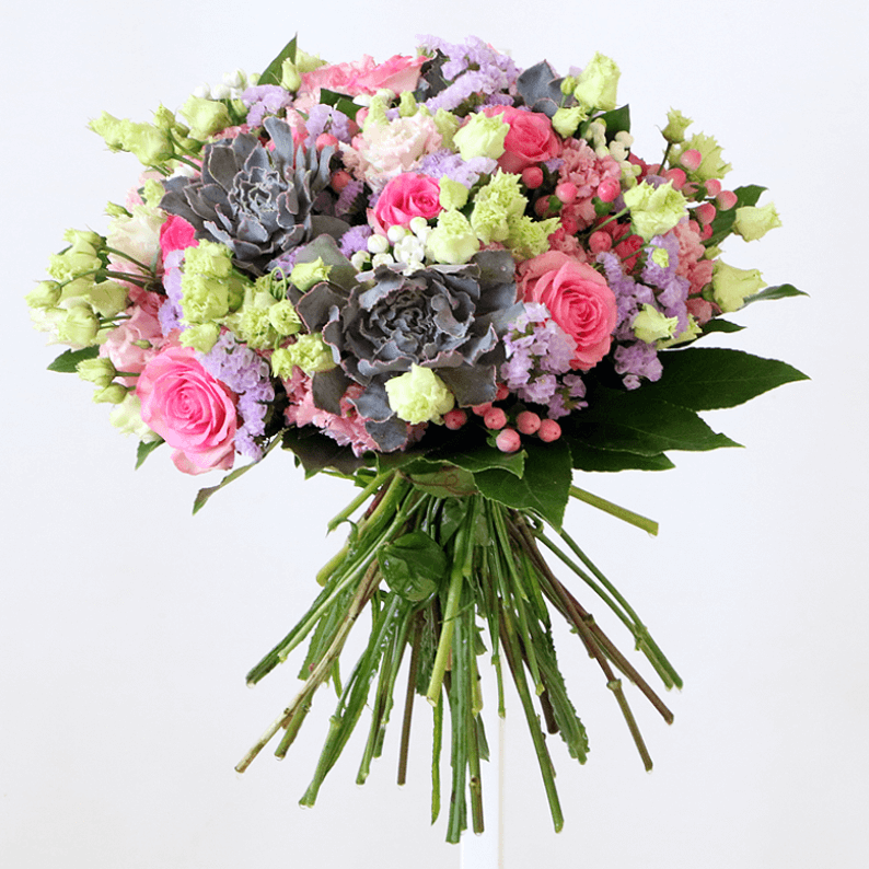 pink roses, eustoma, succulents