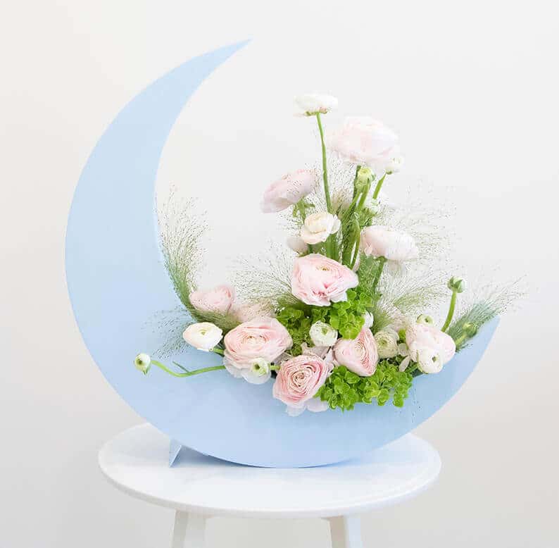 Crescent moon with ranunculus