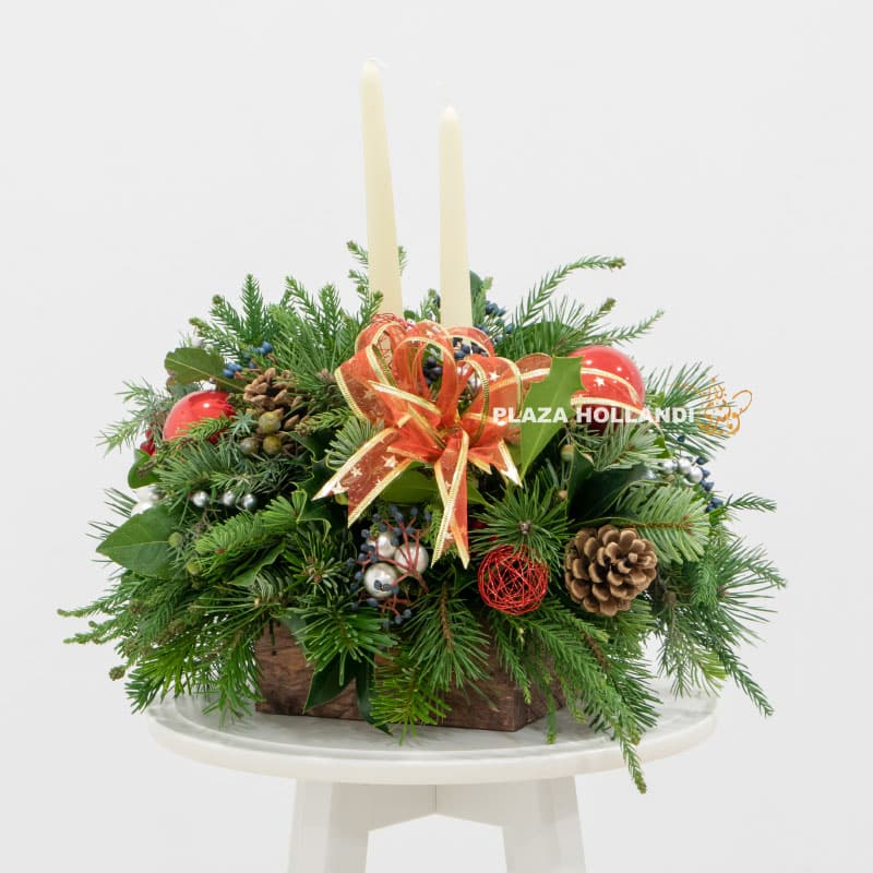 Festive table arrangement