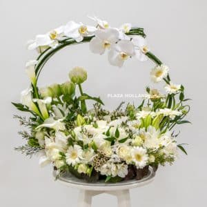 White and green flower arrangement