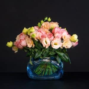Dutz vase with pink eustoma