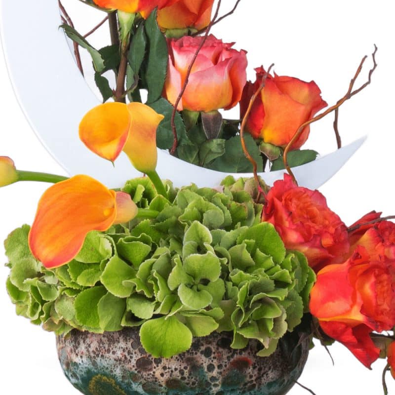 Rose and Calla Lily Flower Arrangement