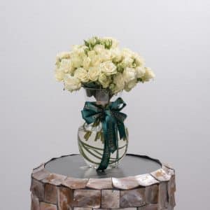 White Spray Roses in Glass Vase - 24 CM