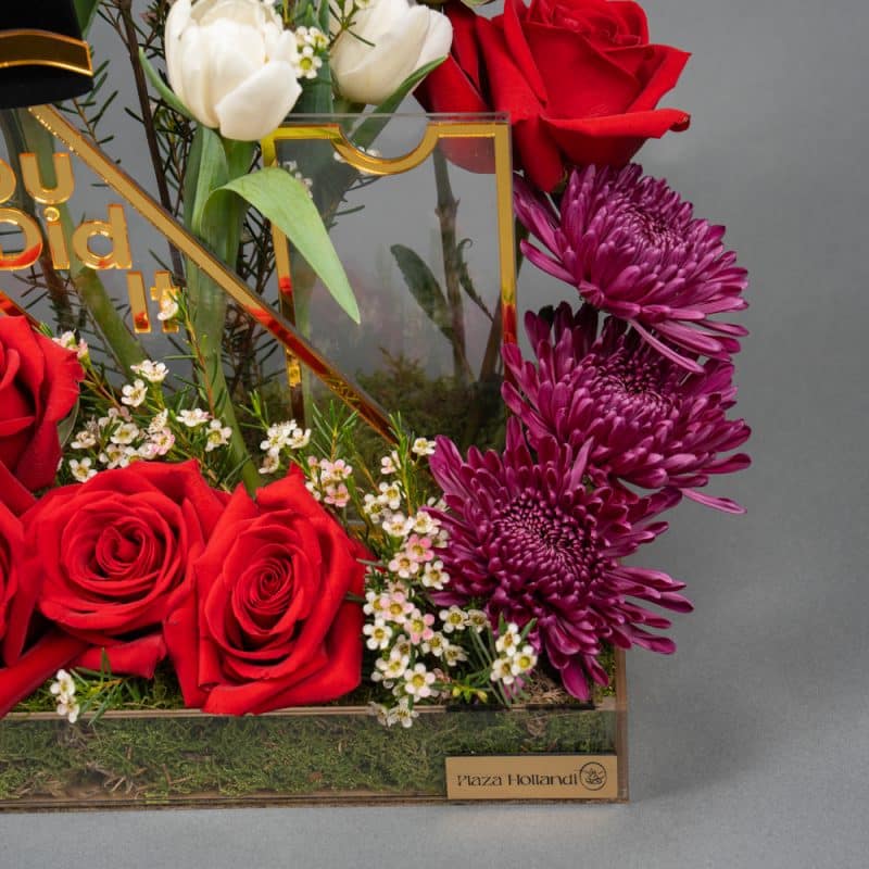Scholarly Bloom – Graduation Edition -20CM