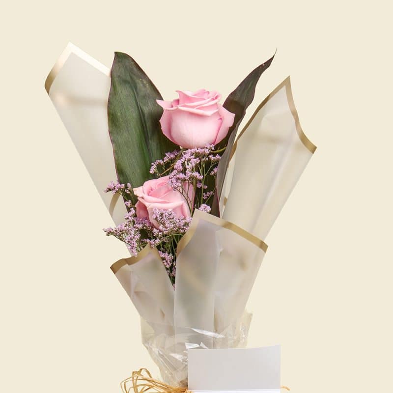Light Pink Roses Bouquet with Greeting Card