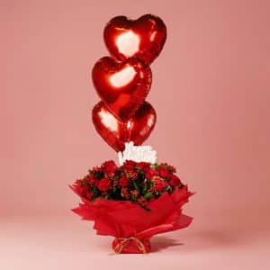 Romantic Bouquet with Roses & Balloon